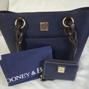 Dooney & Bourke Navy Blue Women's Bag Set